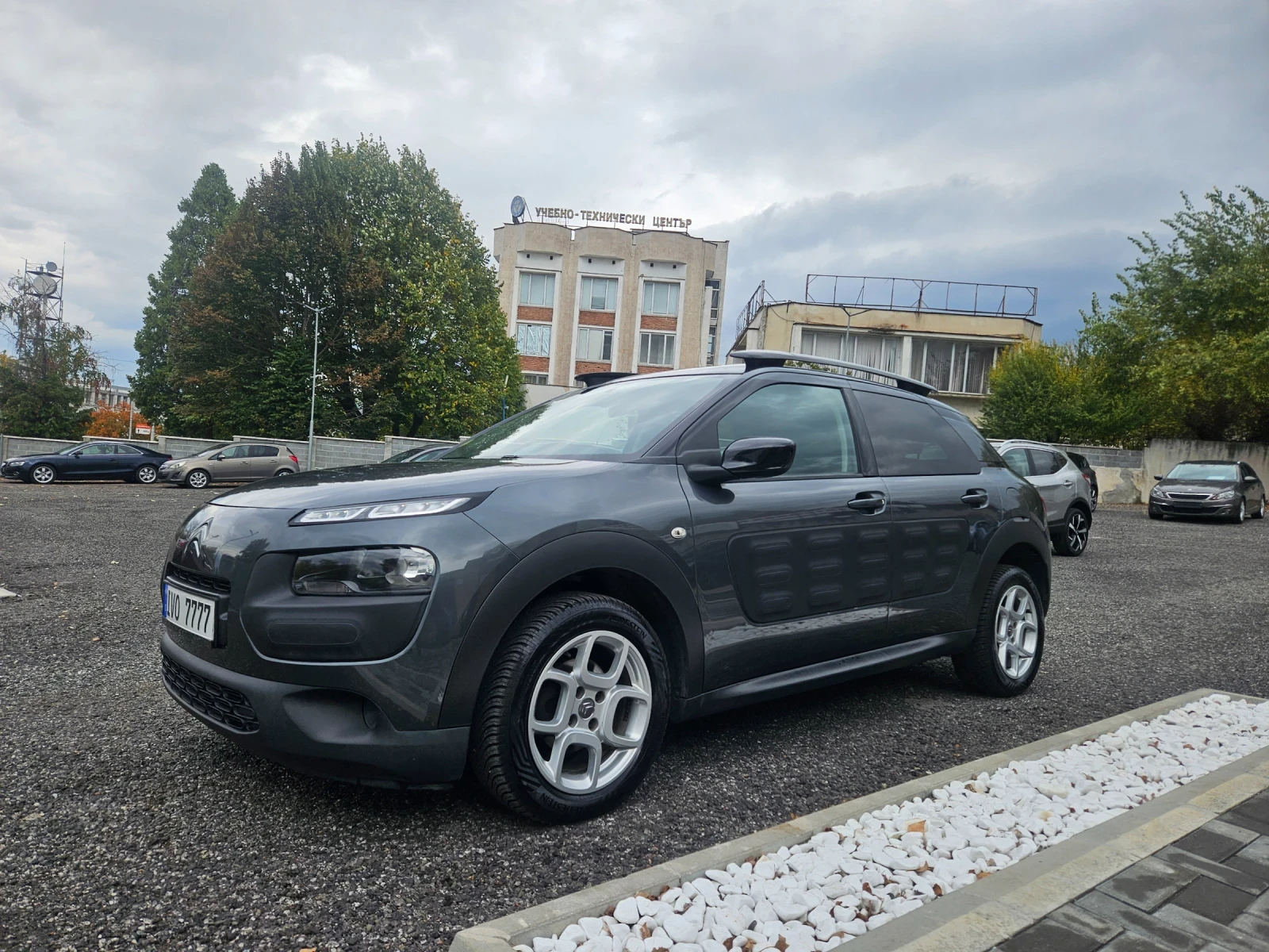 Citroen C4 Cactus 1.6HDI - изображение 6