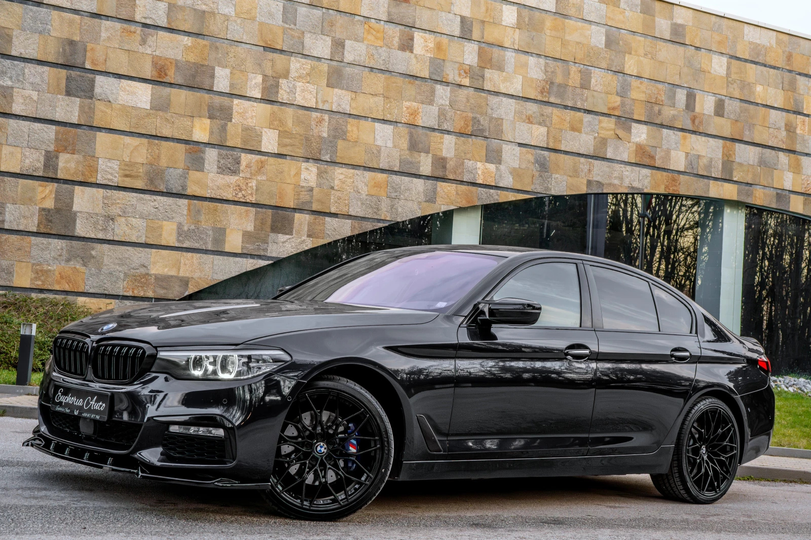 BMW 530 d* M-PERFORMANCE* X-DRIVE* BOWERS&WILKINS | Mobile.bg � ����������� 1