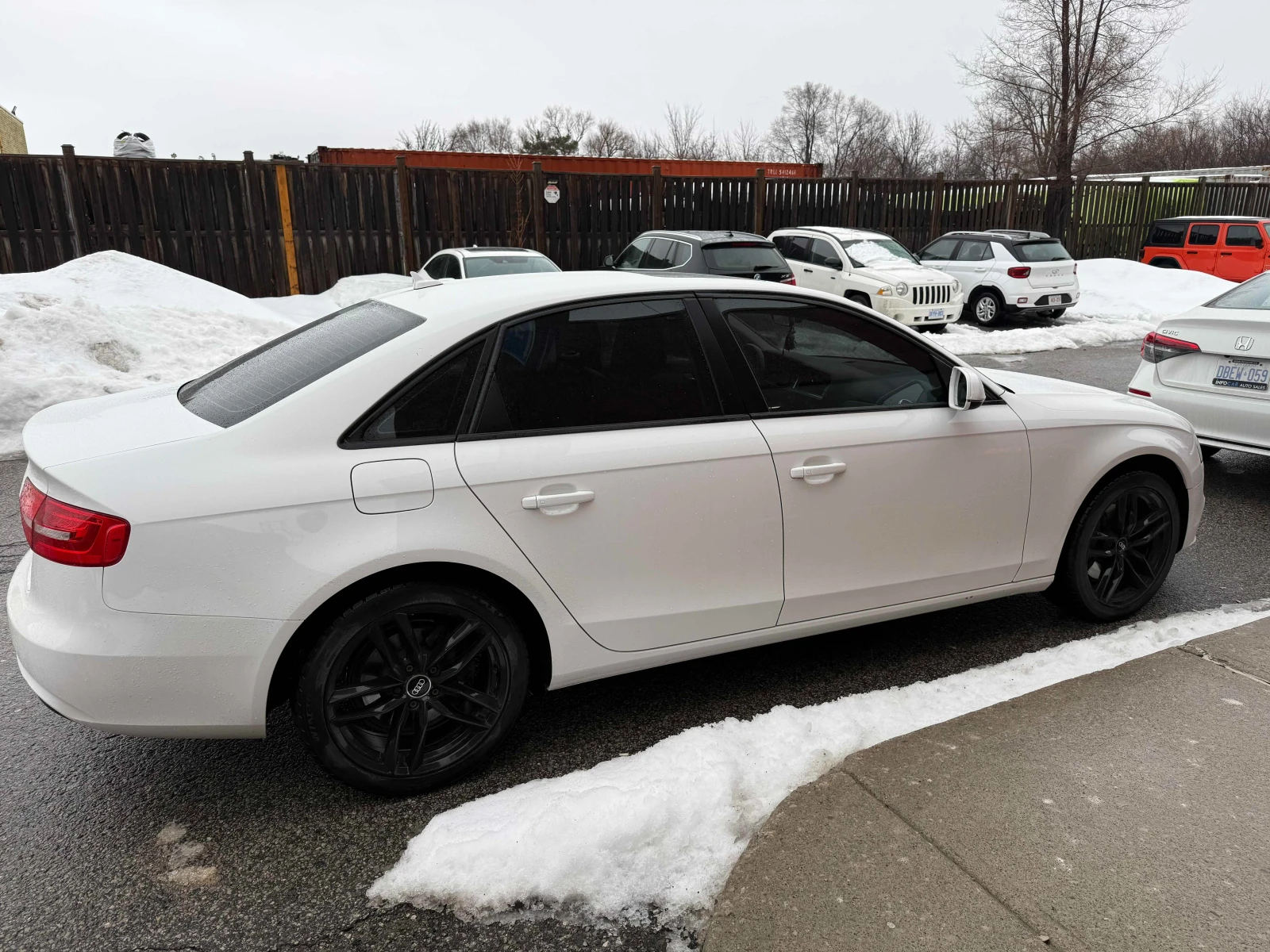 Audi A4 QUATTRO* KOMFORT* KEYLESS АвтоКредит(ЦЕНА ДО БГ) - изображение 2