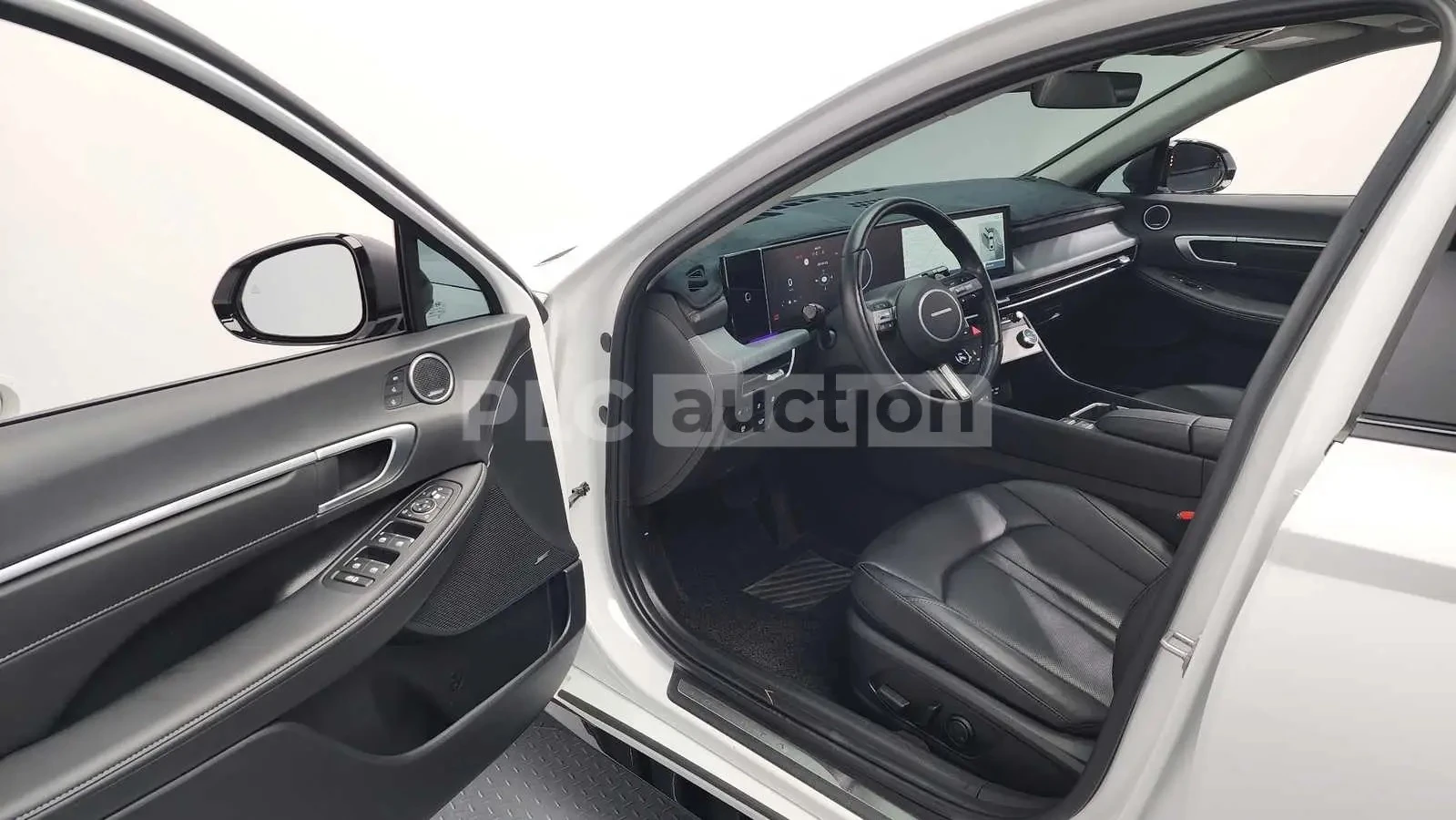 Hyundai Sonata 1.6 / 25726 km - изображение 9