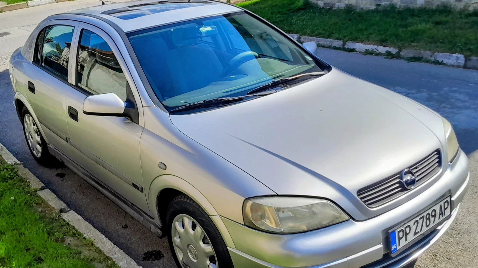Opel Astra 1.8 16v Avtomat, Хечбек, Разград, снимка 2 - Автомобили и джипове - 53728146