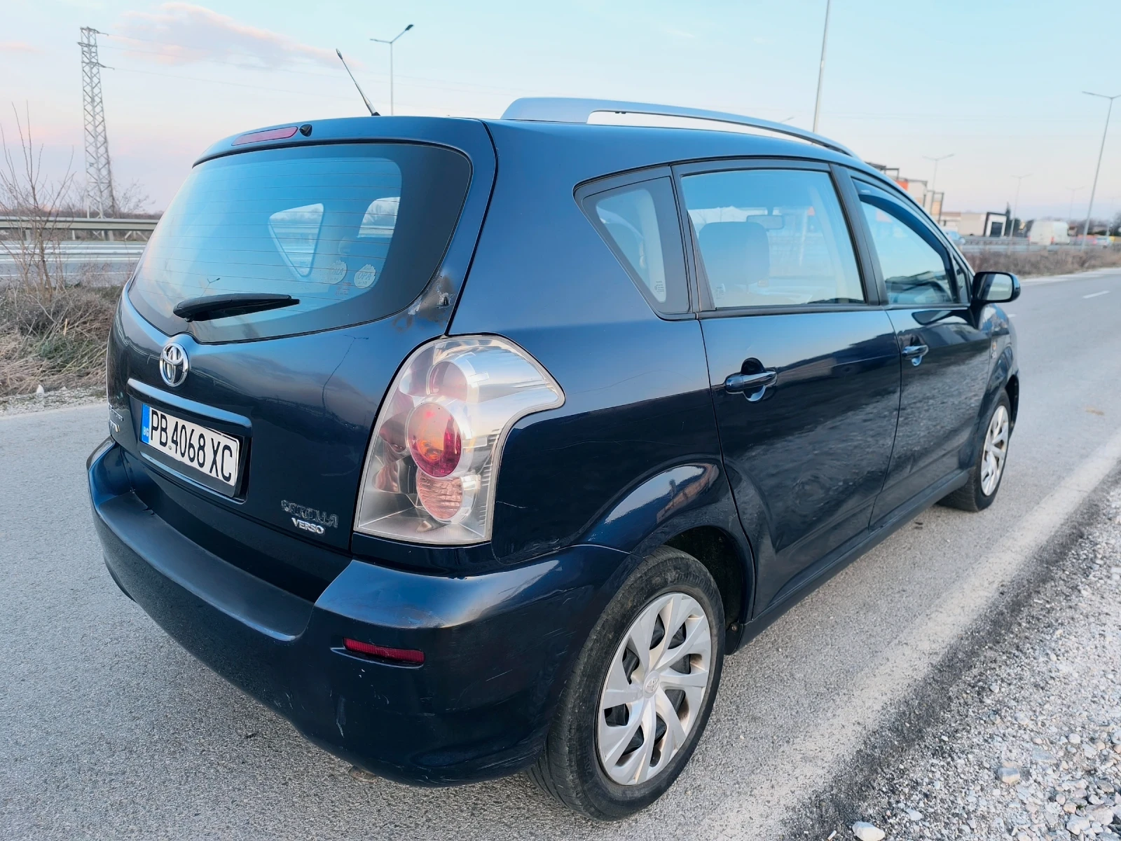 Toyota Corolla verso 2.0 D4-D , снимка 6 - Автомобили и джипове - 53758412