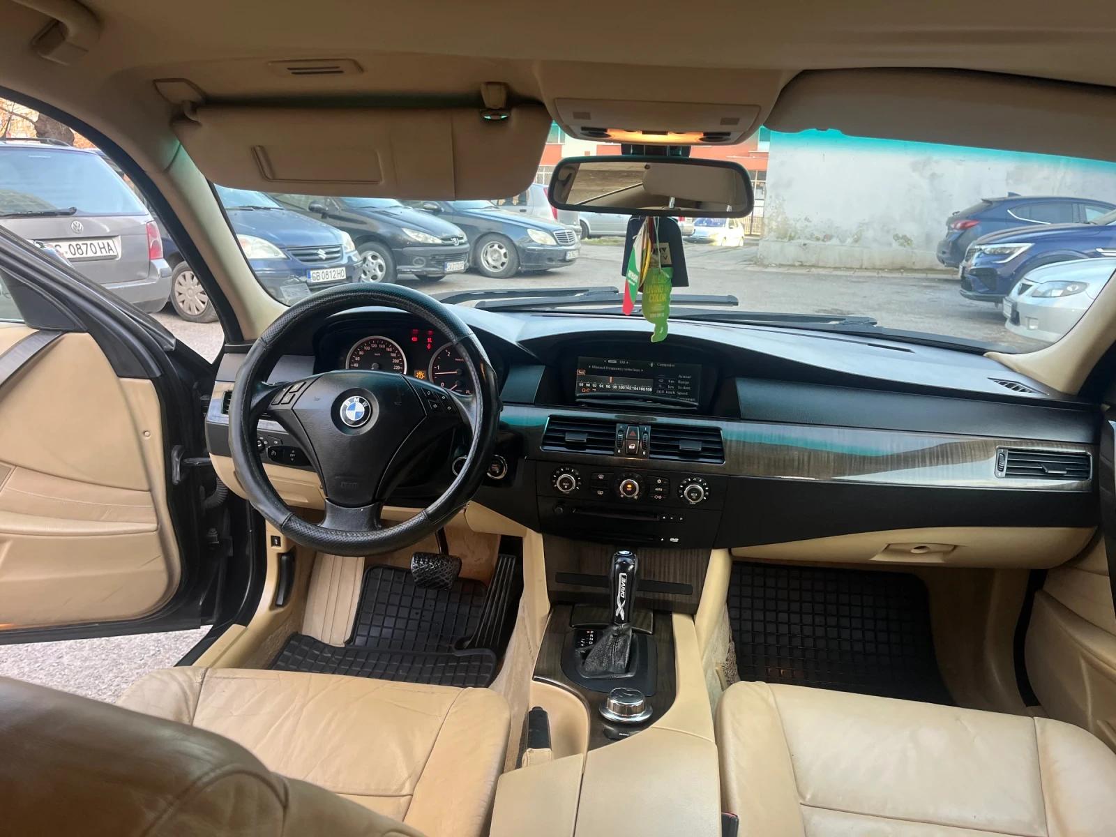 BMW 530  Xdrive, снимка 12 - Автомобили и джипове - 53792620