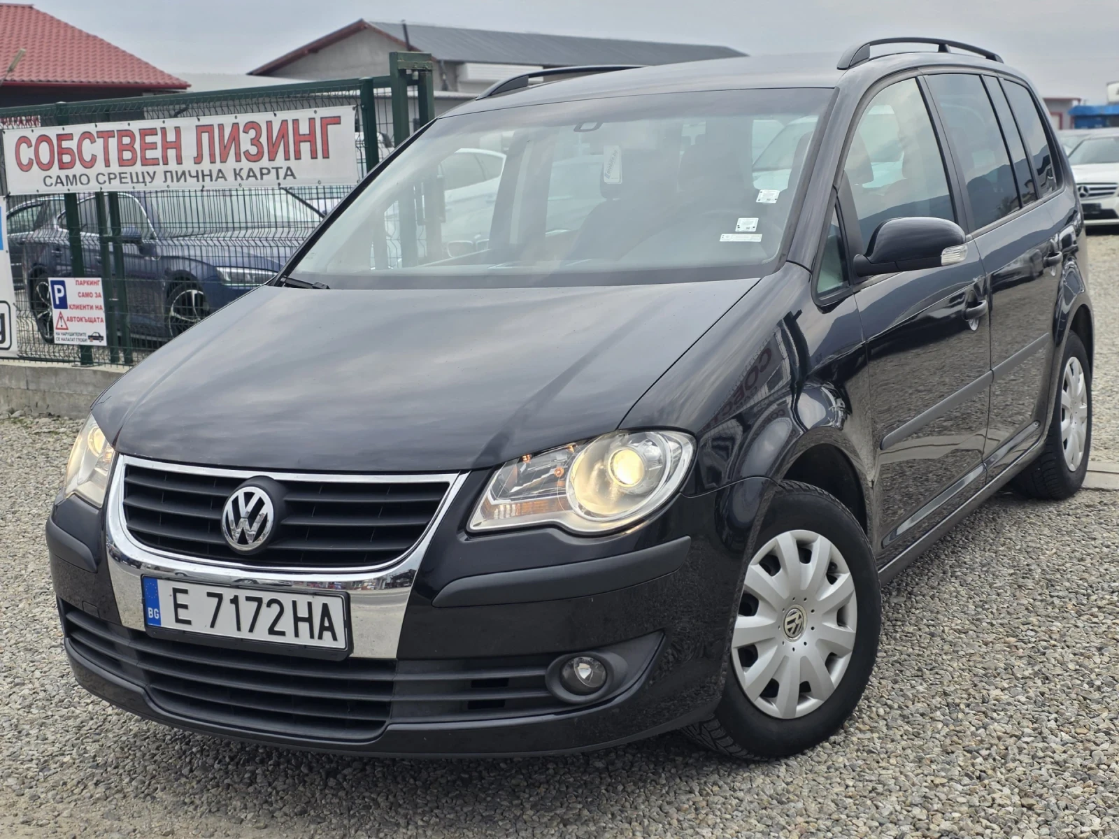 VW Touran 1.6i SR.Facelift.Топ състояние.Собствен лизинг!!!