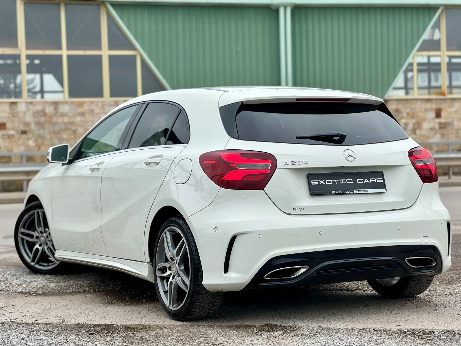 Mercedes-Benz A 200 AMG Line, снимка 6 - Автомобили и джипове - 54089757