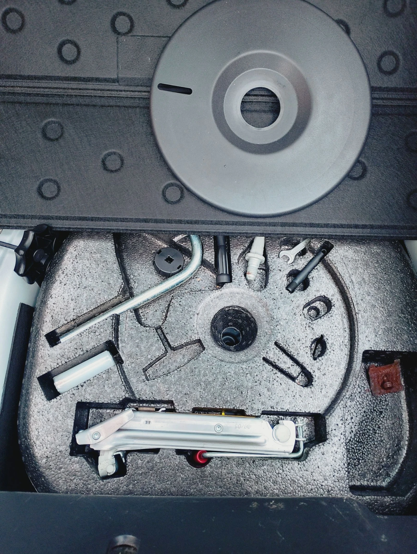 Audi Tt, снимка 6 - Автомобили и джипове - 54092878