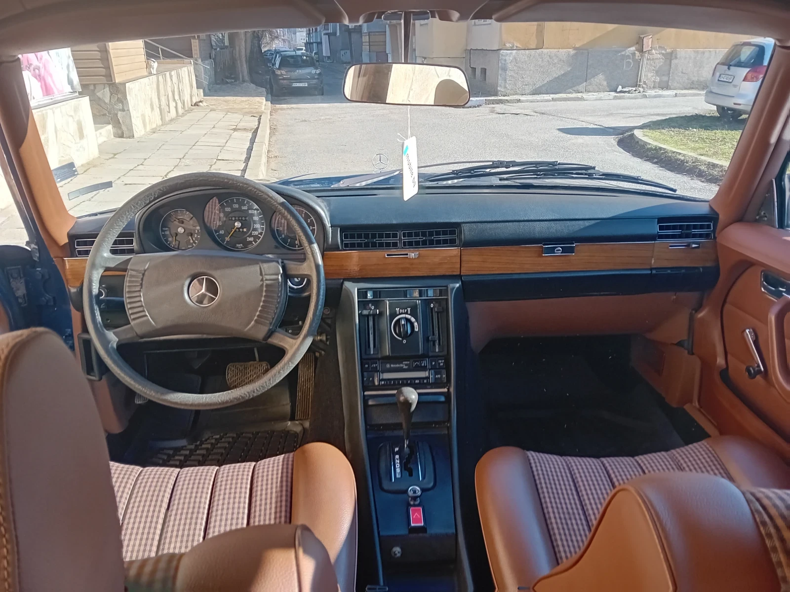 Mercedes-Benz S 280 S280SE, снимка 9 - Автомобили и джипове - 54170681