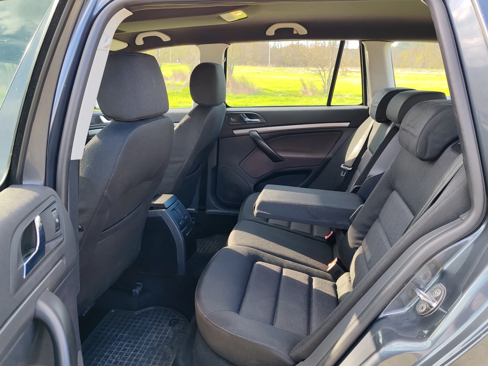 Skoda Octavia II, снимка 12 - Автомобили и джипове - 54247975