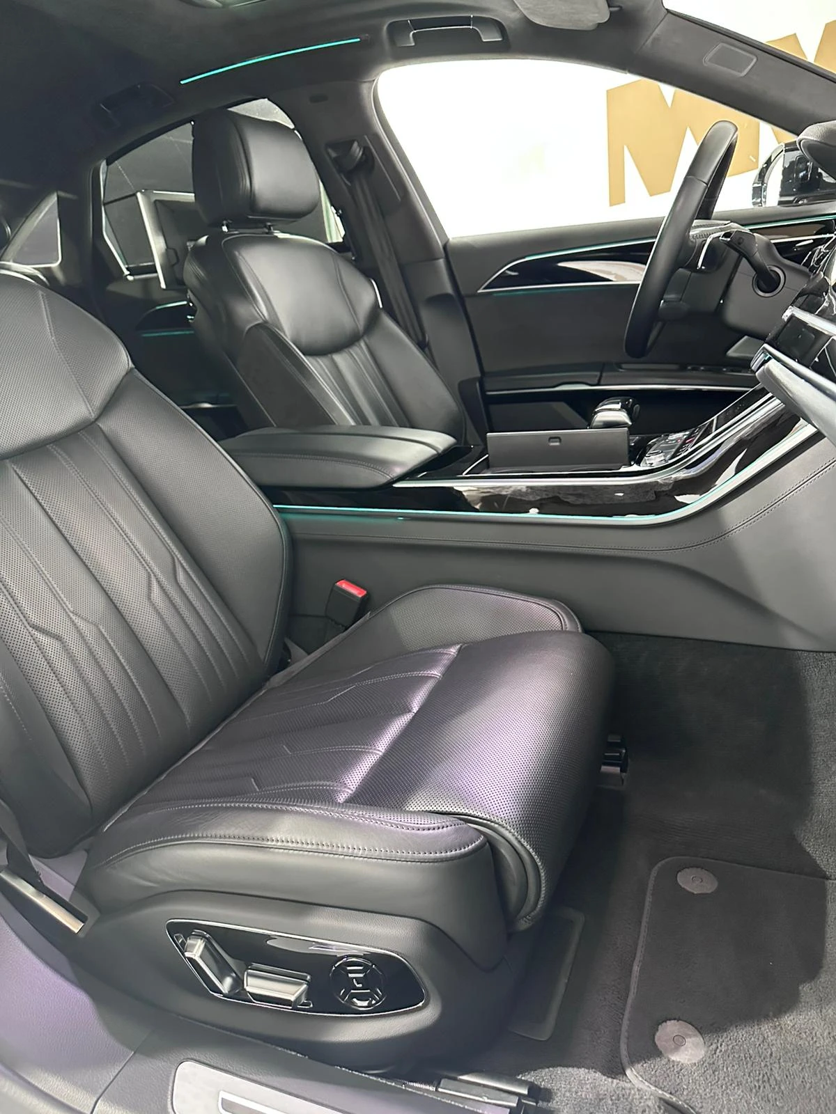 Audi A8 55 TFSI Quattro* TV* HuD* 3D B&O* Pano* FULL | Mobile.bg � ����������� 10