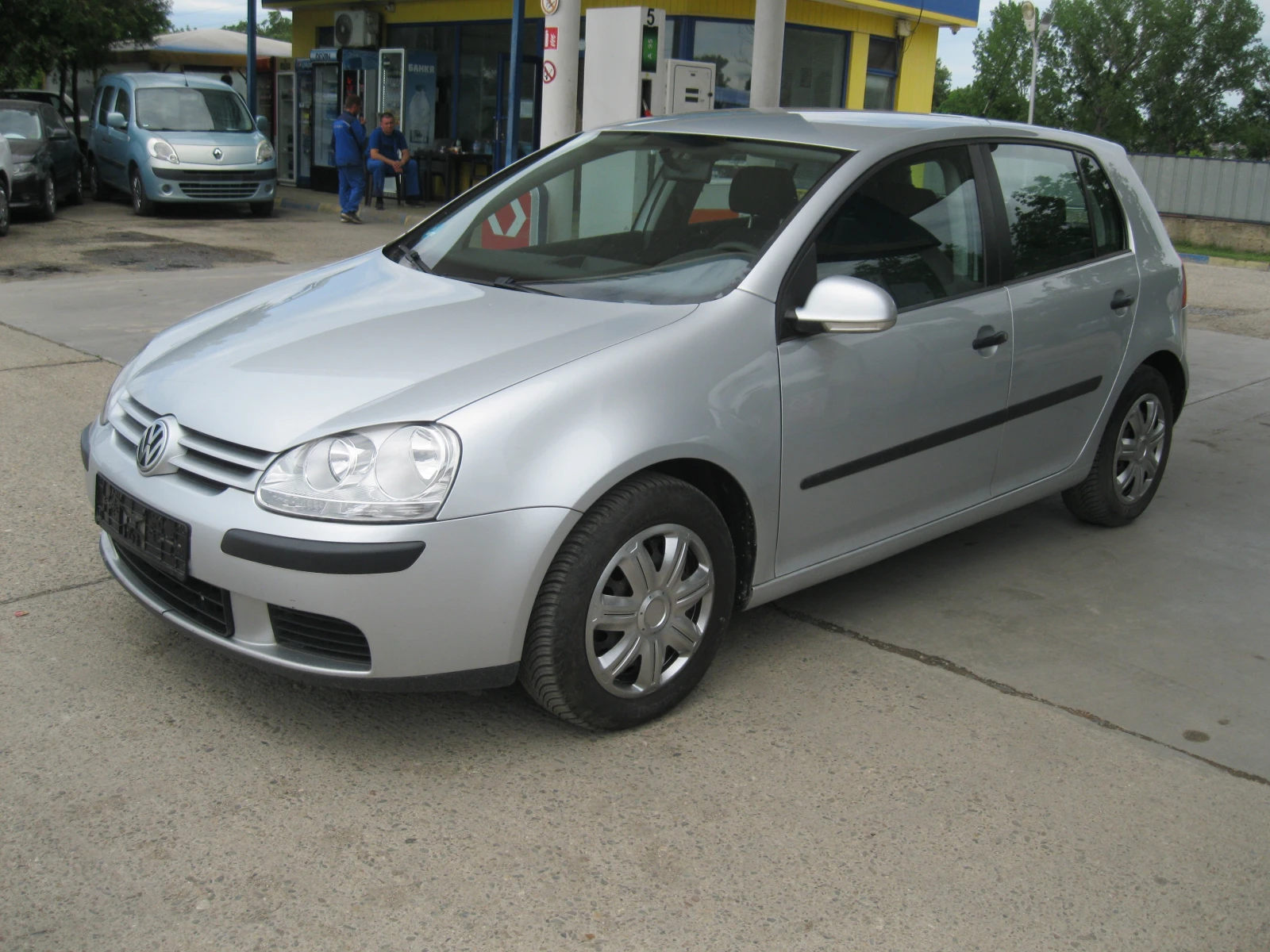 VW Golf 1.9 TDI.  105 ks, снимка 7 - Автомобили и джипове - 54651276