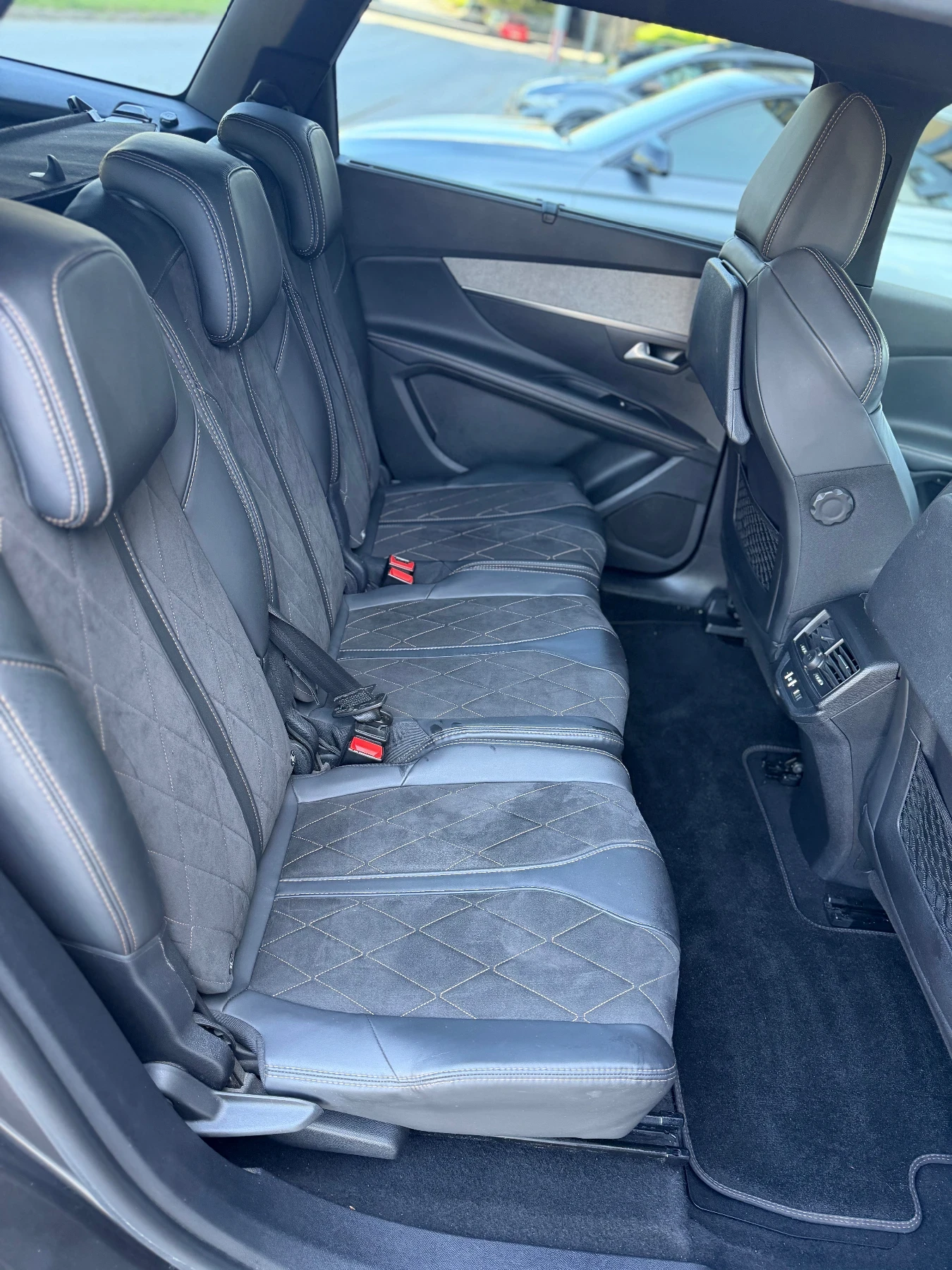 Peugeot 5008 GT Line 2.0HDi, снимка 11 - Автомобили и джипове - 55087285