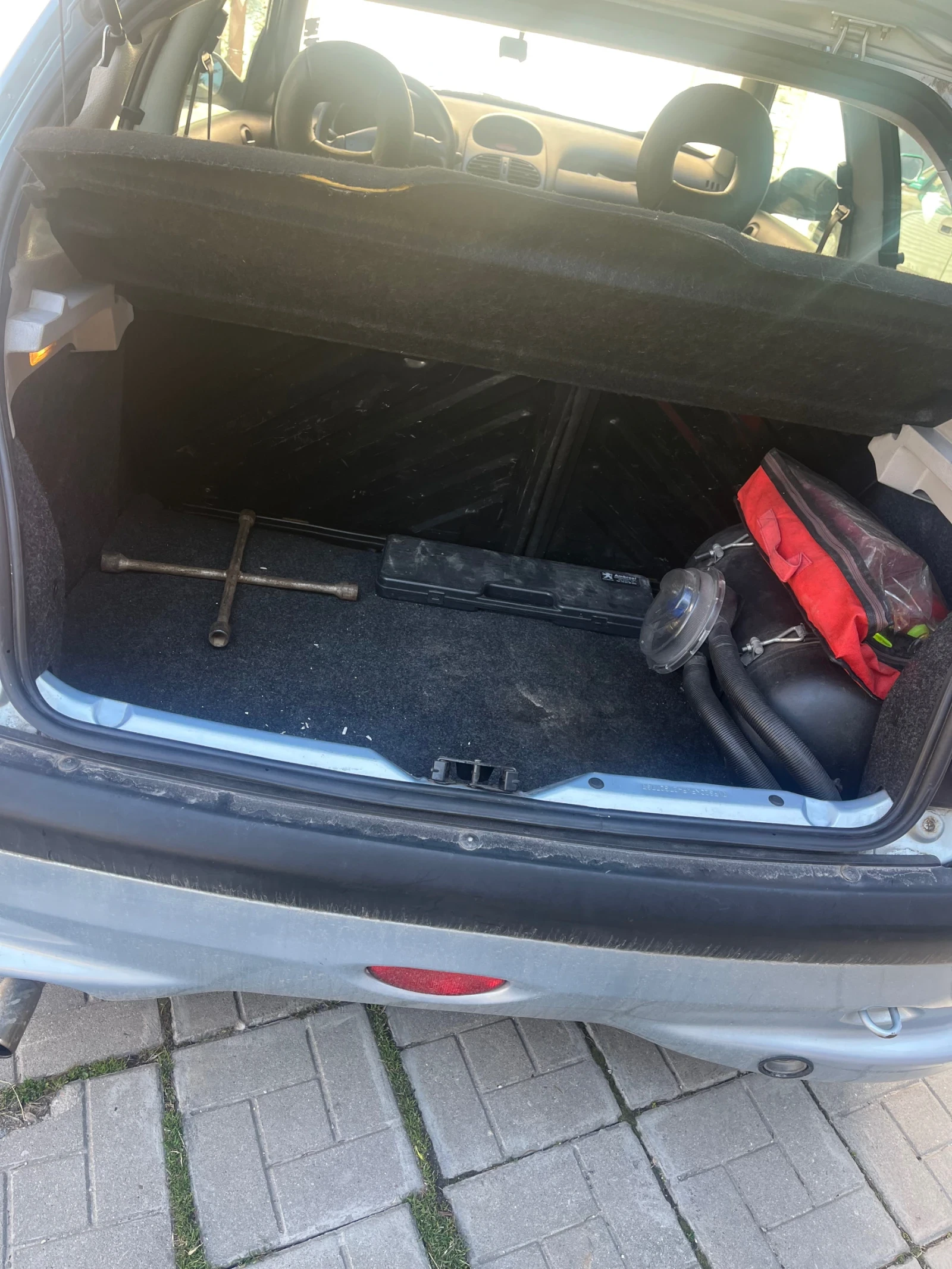 Peugeot 206 1.4 Бензин/ газ, снимка 6 - Автомобили и джипове - 55190321