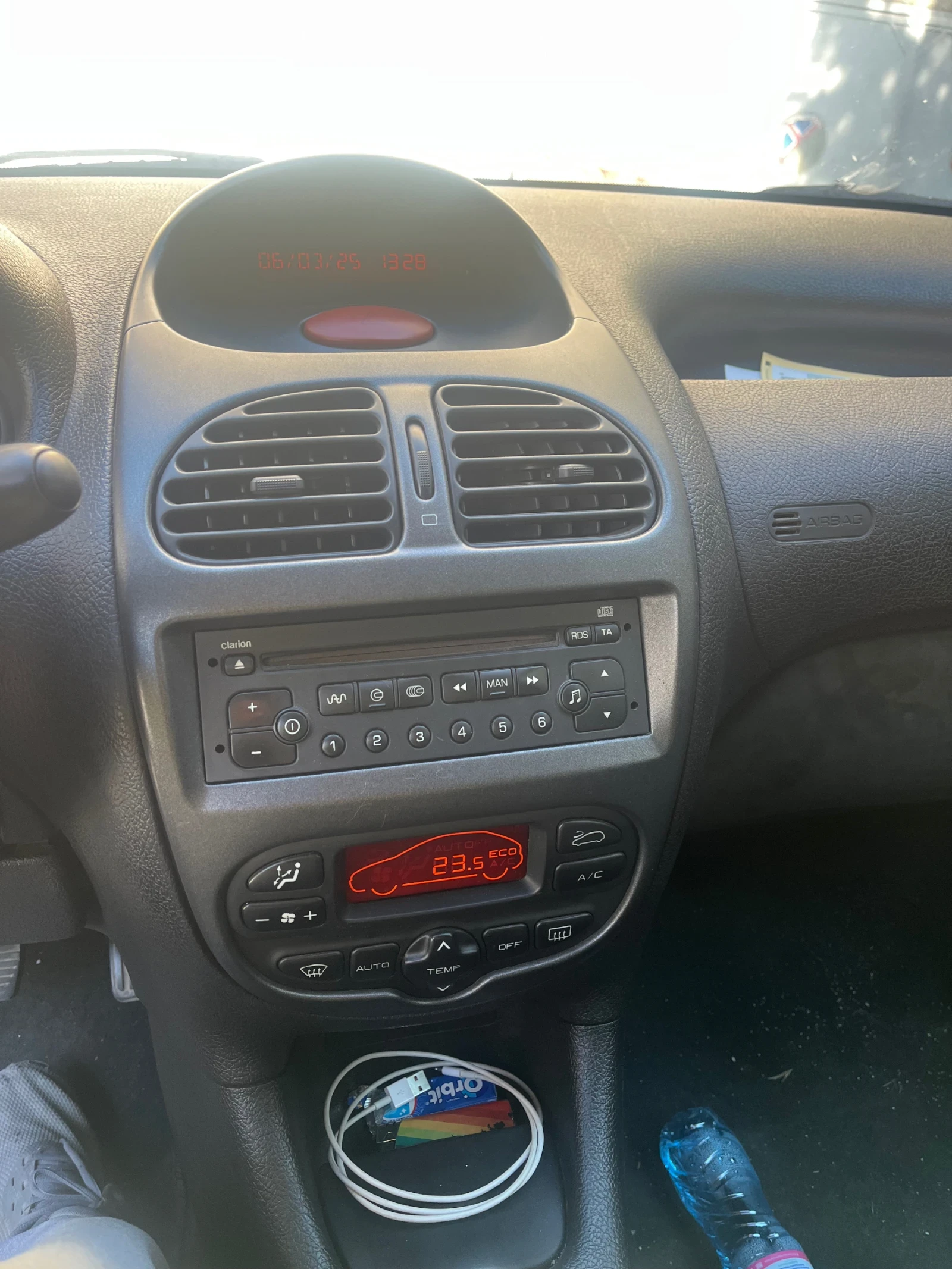 Peugeot 206 1.4 Бензин/ газ, снимка 9 - Автомобили и джипове - 55190321