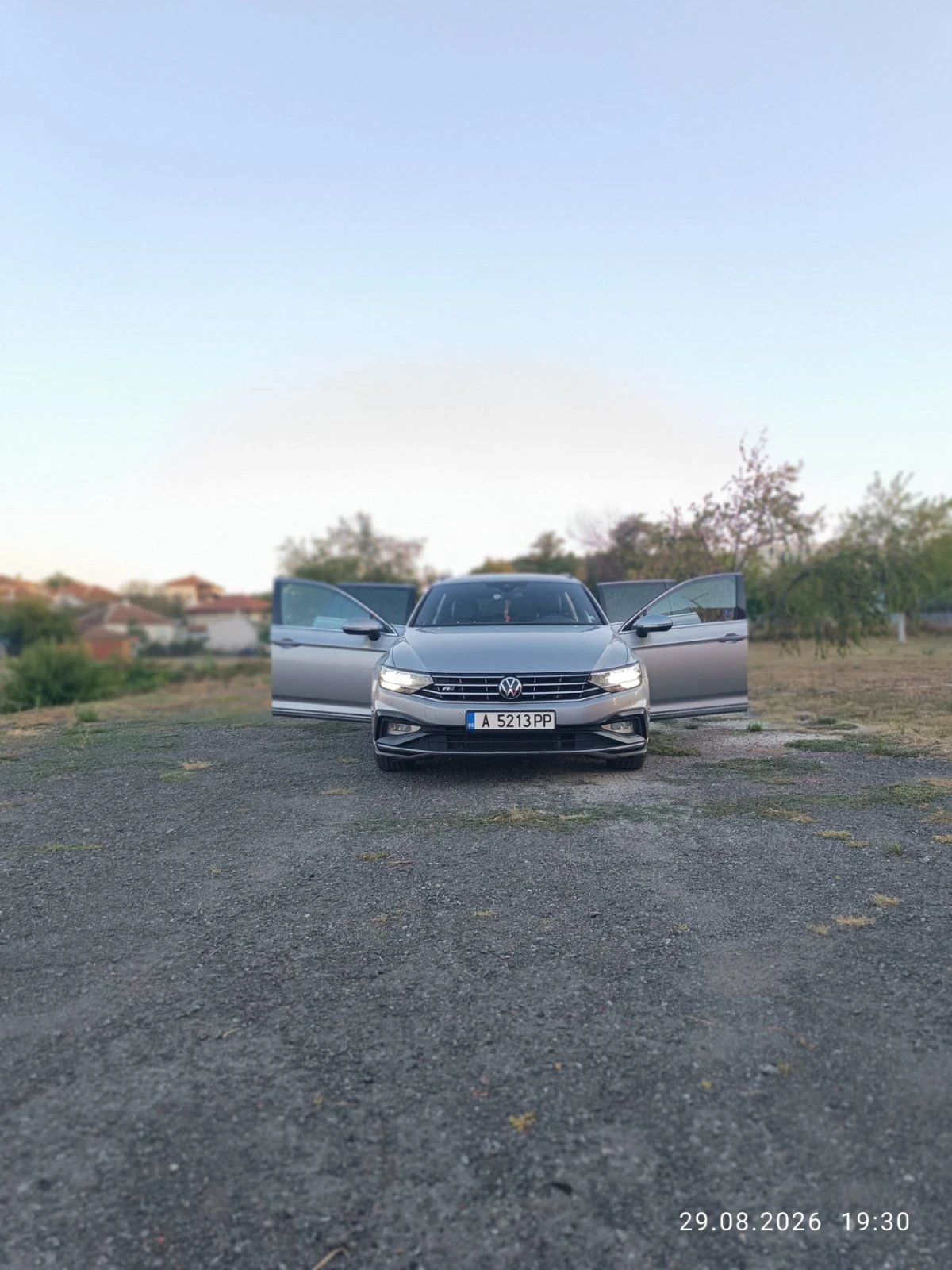 VW Passat, снимка 9 - Автомобили и джипове - 55876632