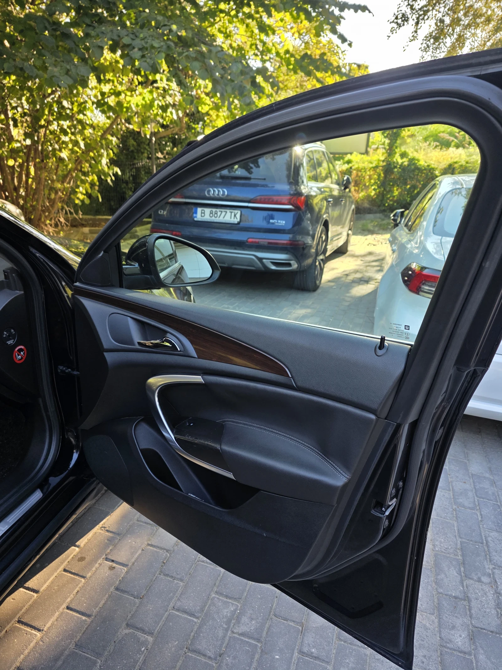 Opel Insignia COSMO 2.0 CDTI (160 �.�.) 2009 �.   ����. ������� | Mobile.bg � ����������� 13