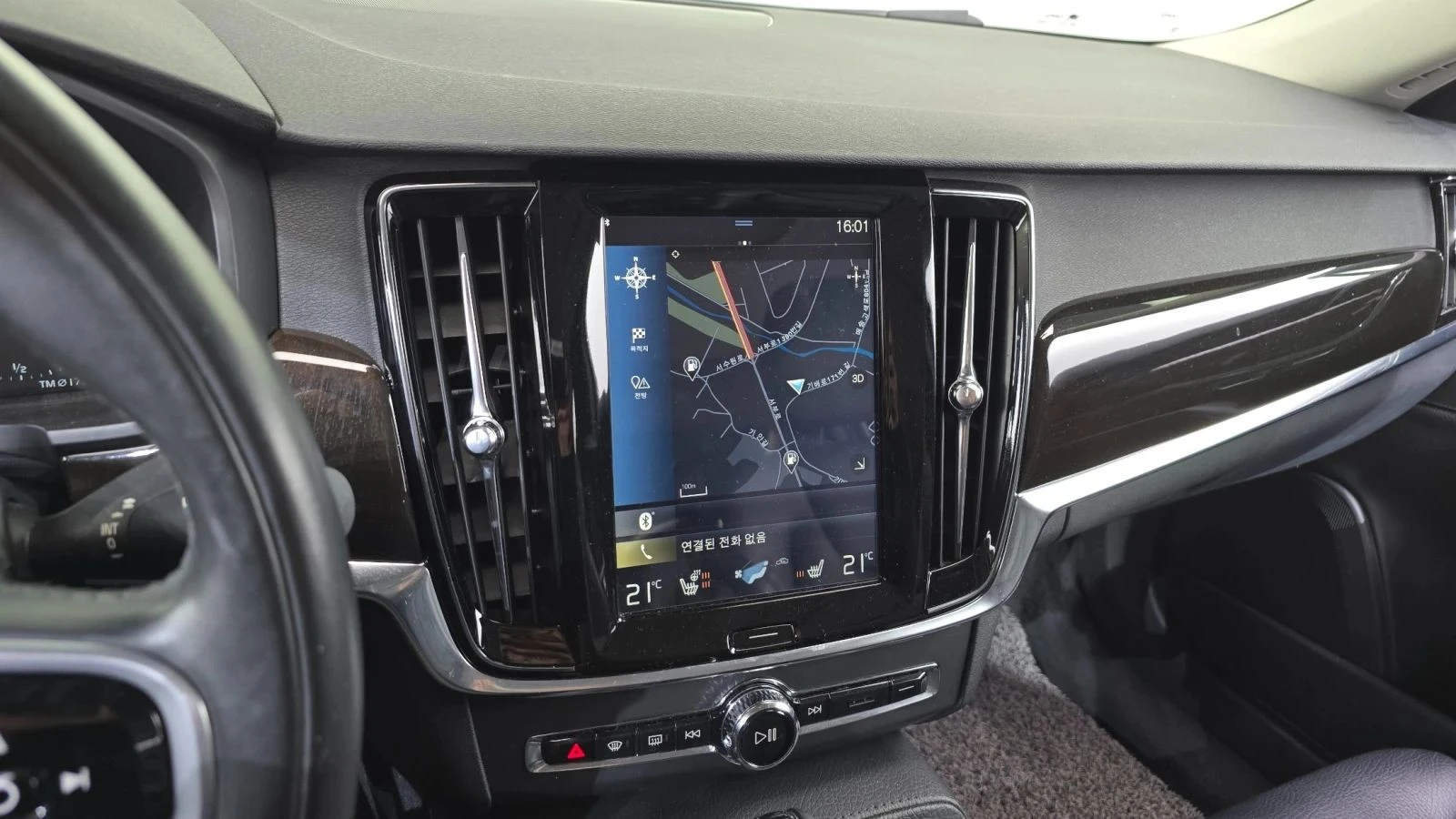 Volvo S90, снимка 12 - Автомобили и джипове - 56689551
