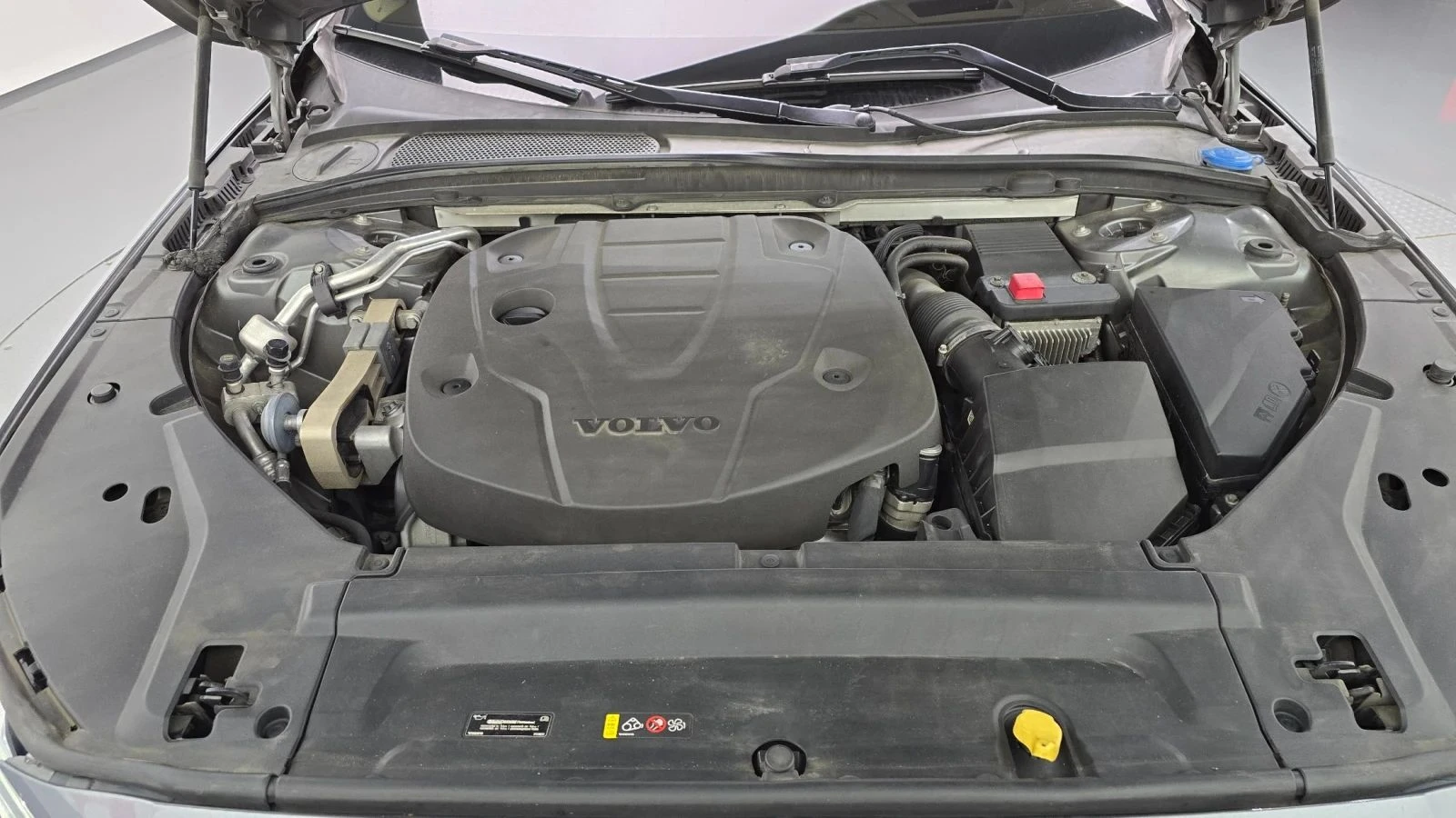 Volvo S90, снимка 5 - Автомобили и джипове - 56689551