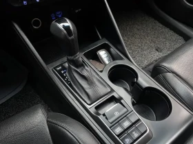 Hyundai Tucson 2.0 CRDi, снимка 9