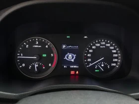 Hyundai Tucson 2.0 CRDi, снимка 8