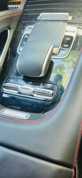 Mercedes-Benz GLE 53 4MATIC + AMG / Burmester / NIGHT / PANO / 360, снимка 15