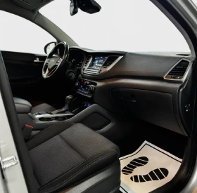 Hyundai Tucson 2.0D/АВТОМАТ/РЕАЛЕН ПРОБЕГ - 16000 € / 31293.28 лв. - 87738979 5