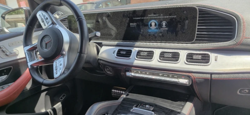 Mercedes-Benz GLE 53 4MATIC + AMG / Burmester / NIGHT / PANO / 360, снимка 4 - Автомобили и джипове - 53048786