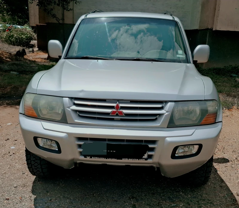 Mitsubishi Pajero 2500ТД , снимка 3 - Автомобили и джипове - 52175196