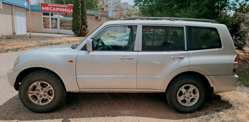 Mitsubishi Pajero 2500ТД , снимка 9 - Автомобили и джипове - 52175196