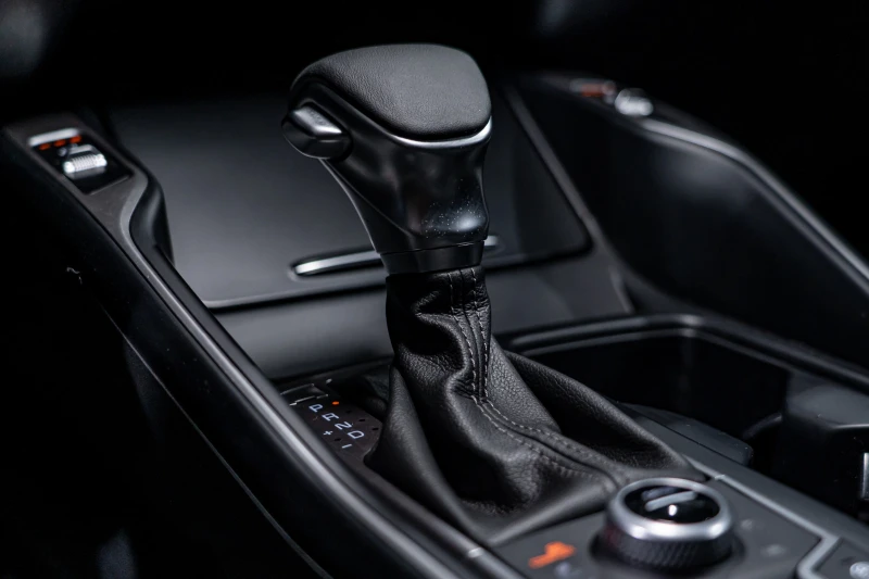 Kia Sorento X-Line* 2.5T* AWD, снимка 17 - Автомобили и джипове - 52855677