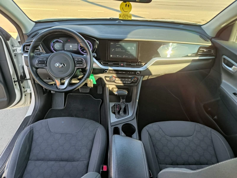Kia Niro 1.6i-Hybrid-Euro-6D-Navi-Kamera, снимка 12 - Автомобили и джипове - 53172426