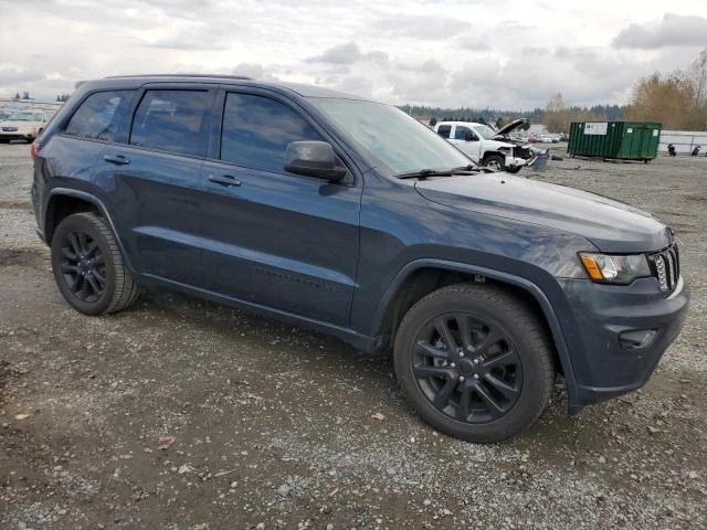 Jeep Grand cherokee 2017 JEEP GRAND CHEROKEE LAREDO  - изображение 2