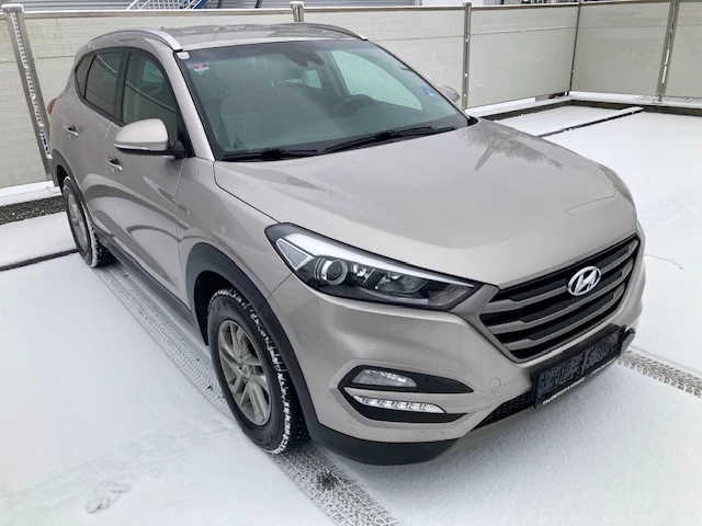 Hyundai Tucson 2.0D/АВТОМАТ/РЕАЛЕН ПРОБЕГ