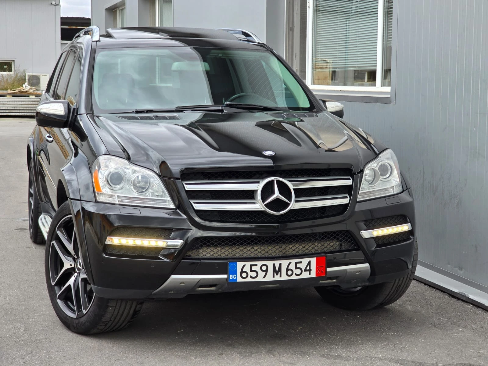 Mercedes-Benz GL 500 AMG Line - изображение 3