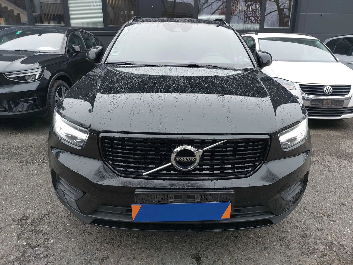 Volvo XC40 T5 Plug-in Hybrid R-Design 2WD - изображение 7