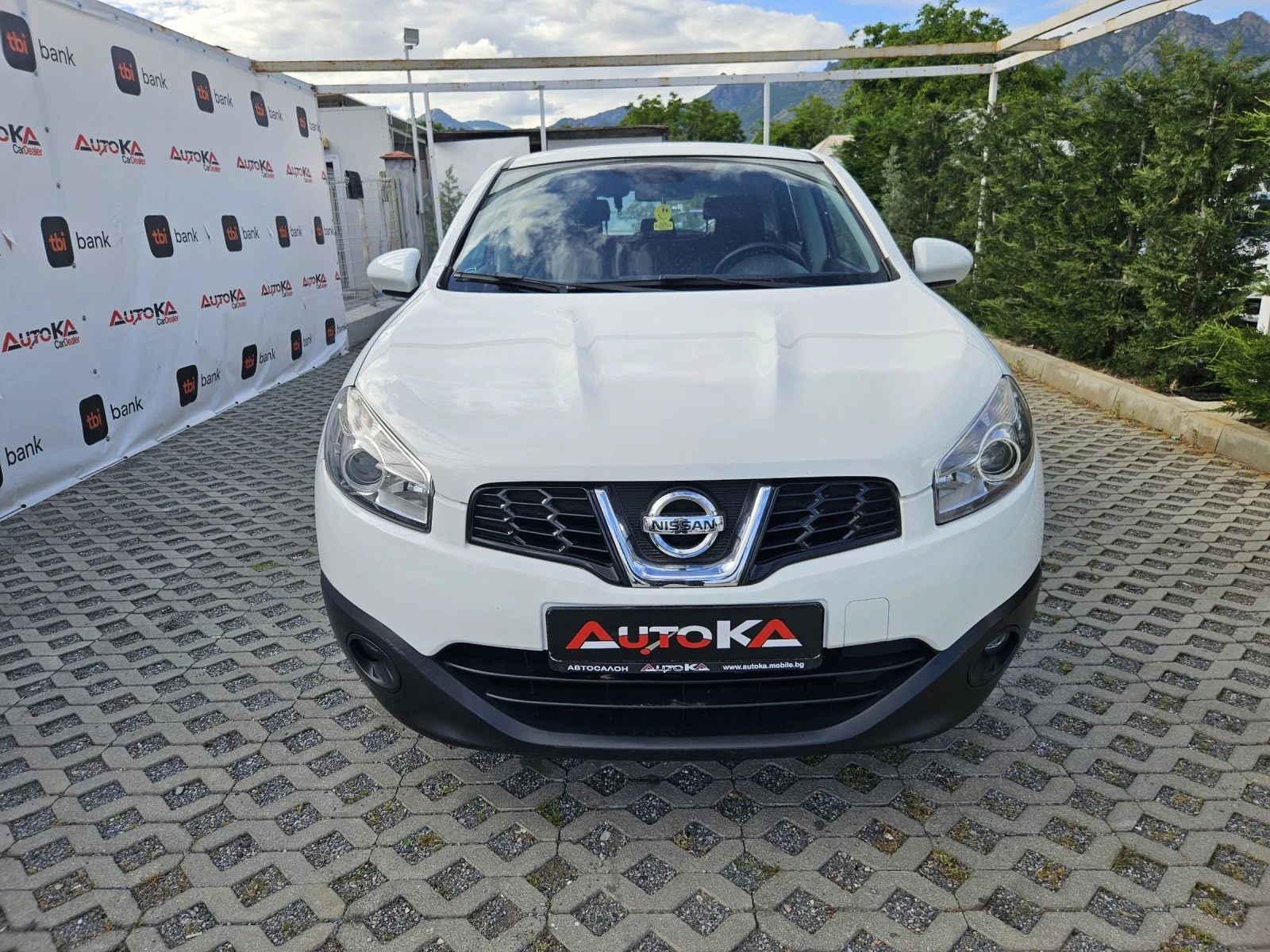 Nissan Qashqai 1.6i-117= = = FACELIFT  | Mobile.bg   1