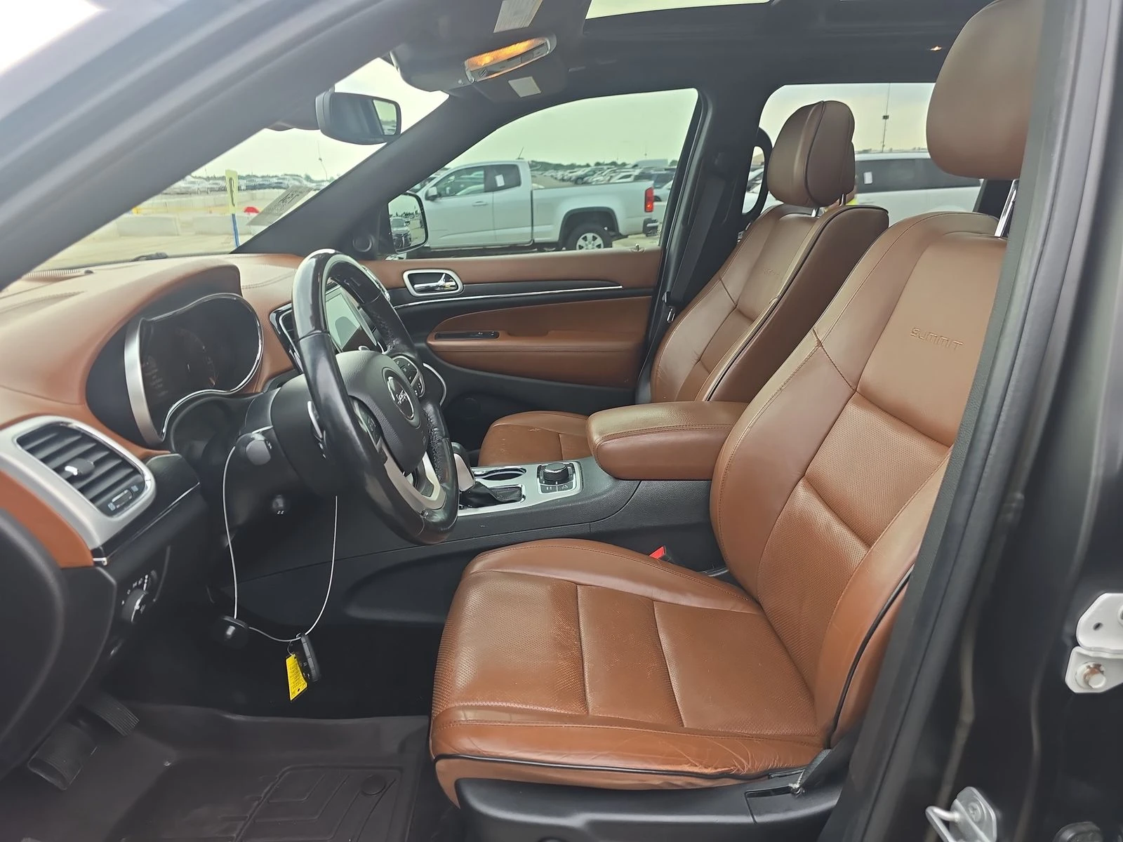 Jeep Grand cherokee SUMMIT* 5.7L* 8ZF* ДИСТРОНИК* ОБДУХВАНЕ* ПАНО* H&K - изображение 7