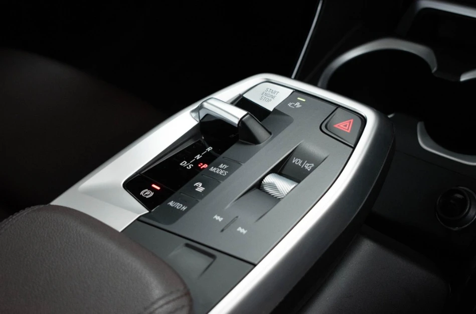 BMW X1 23d xDrive M Pack - изображение 10