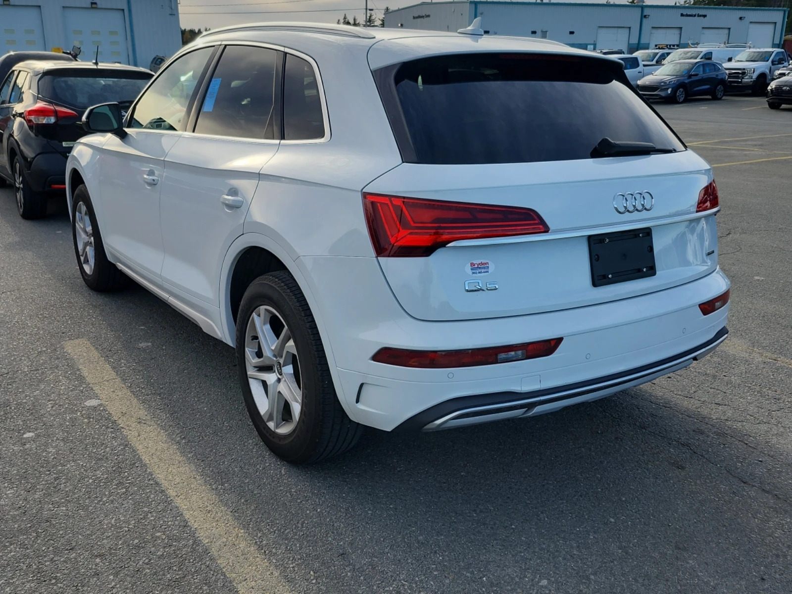 Audi Q5 * CARFAX * БЕЗ ПЪРВОНАЧАЛНА ВНОСКА - изображение 3