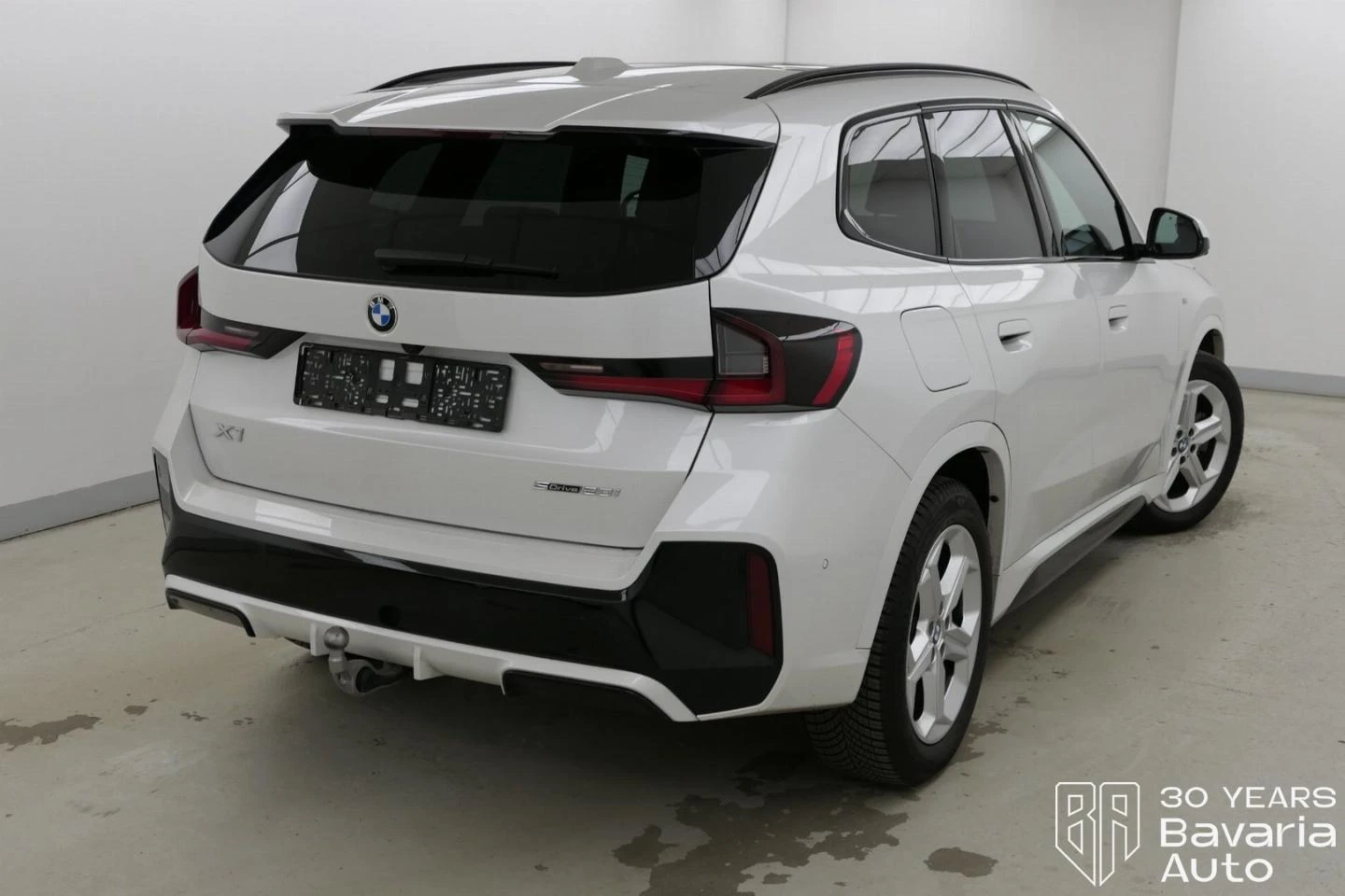 BMW X1 20i sDrive M Sport Paket Steptronic - изображение 3