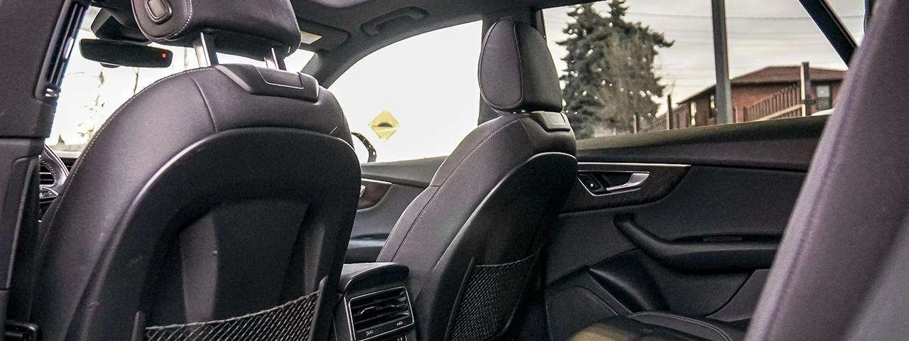 Audi Q8 Progressiv S-LINE QUATTRO| NAVI | 360 CAM | PANO |, снимка 12 - Автомобили и джипове - 54806849