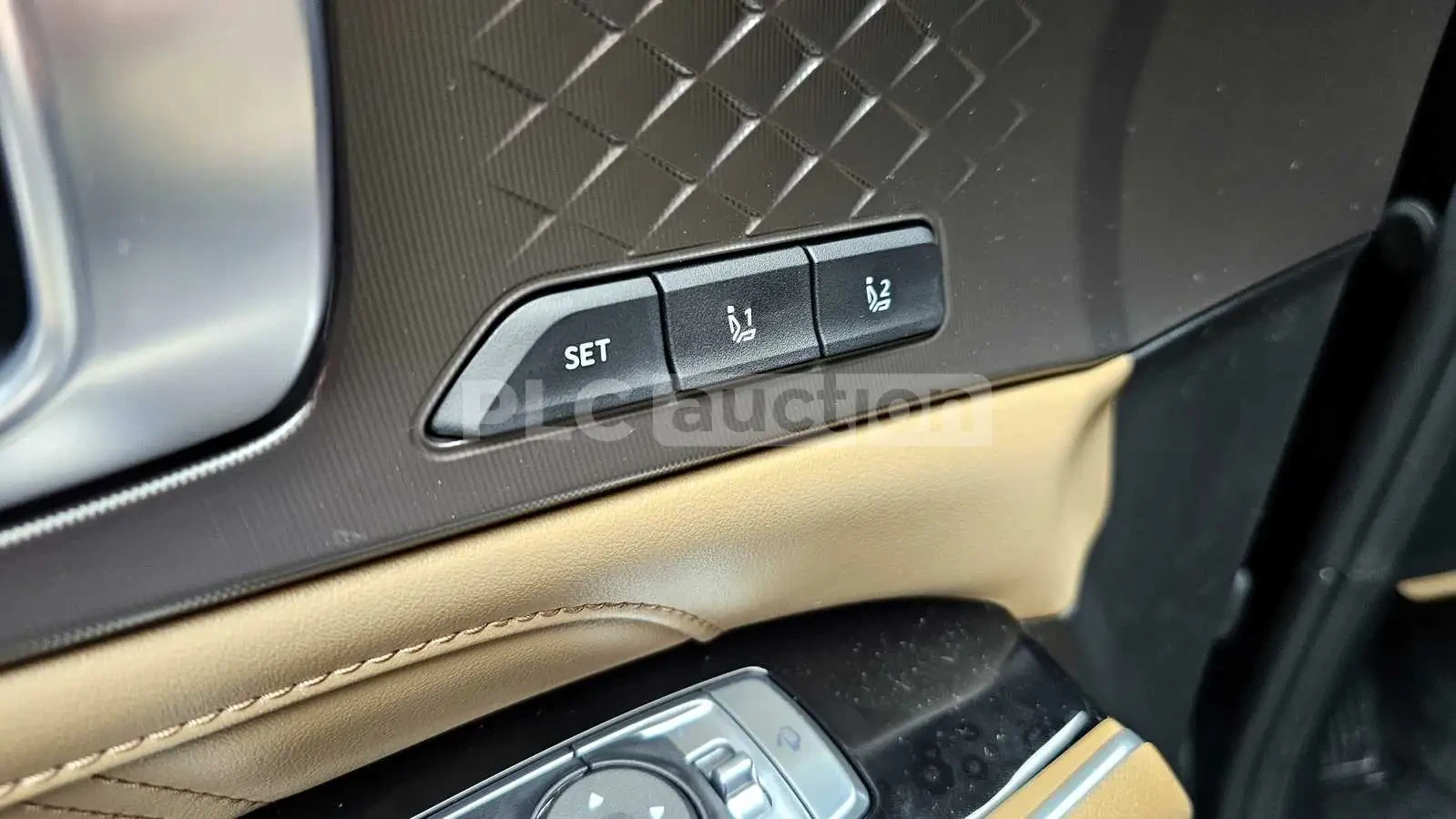 Kia Sorento HYBRID| 360| DISTRONIC| ОБДУХВАНЕ| ВКЛ.ТЕХНОТЕСТ, снимка 14 - Автомобили и джипове - 54820617