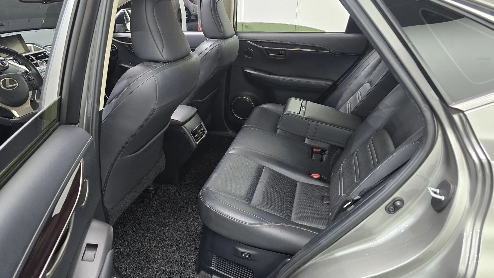 Lexus NX ���* MARK LEVINSON* ������� �����* ������ ���� | Mobile.bg � ����������� 12