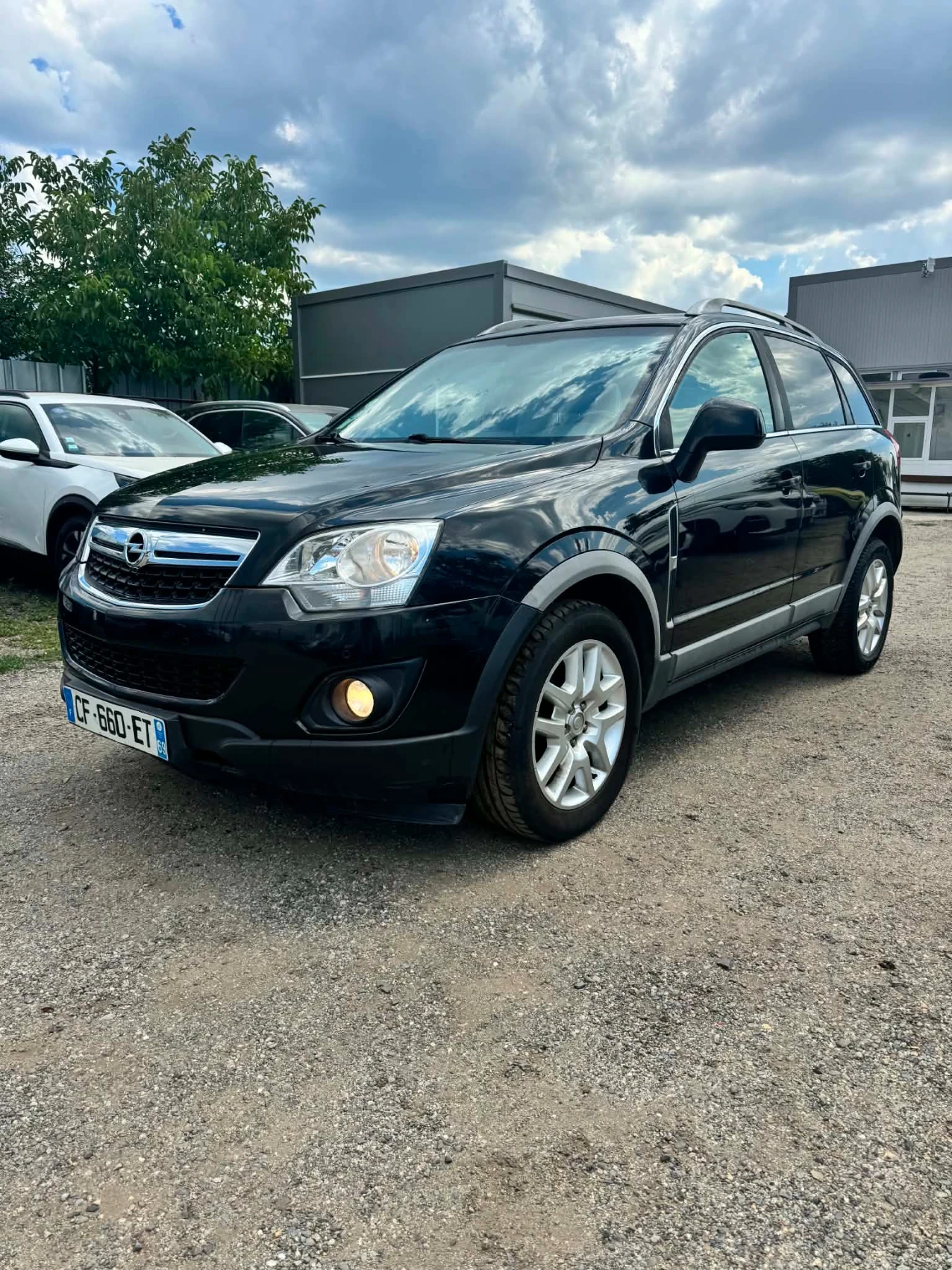 Opel Antara 2.2 CDTI 163 4X2 EDITION PACK, снимка 4 - Автомобили и джипове - 55613846