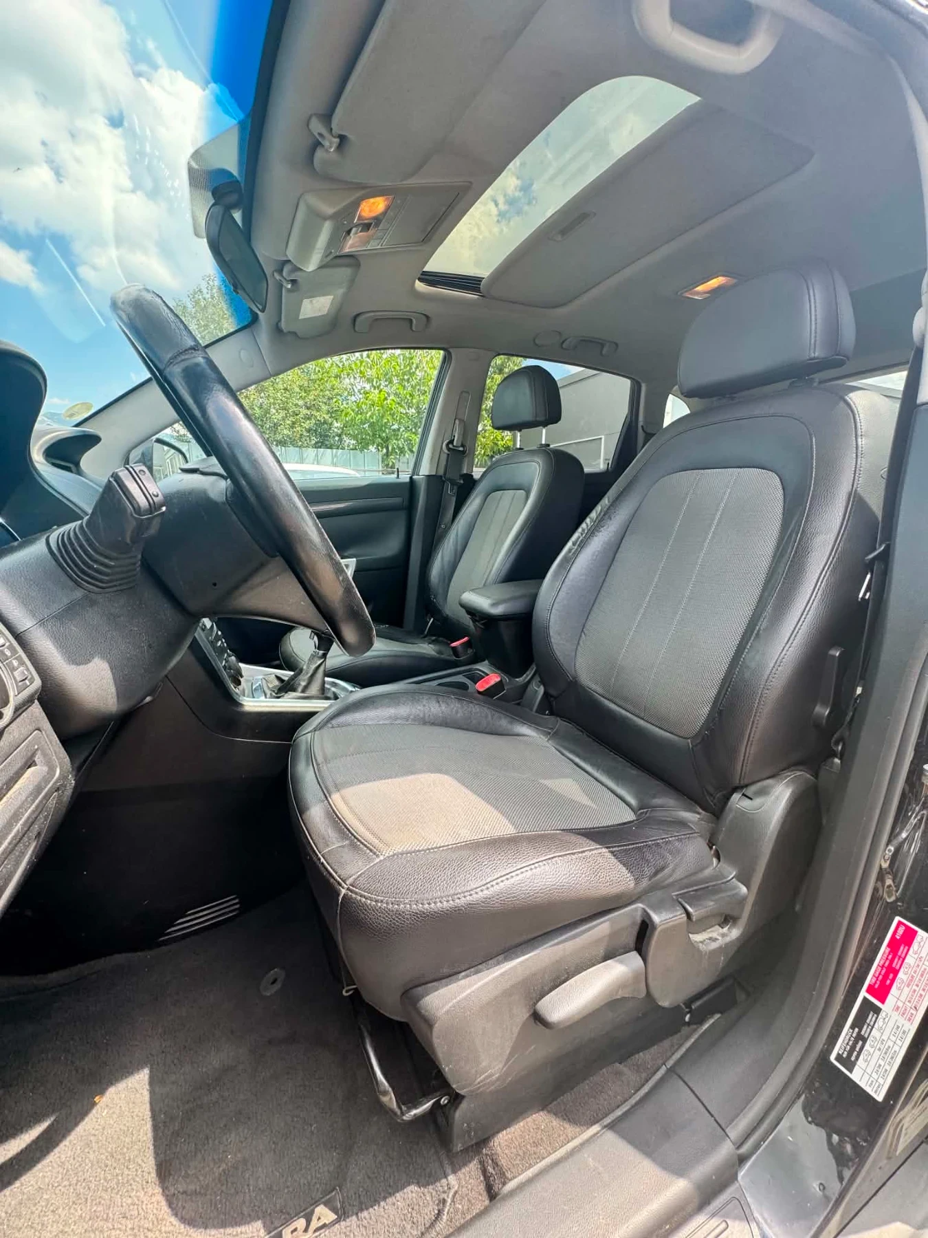 Opel Antara 2.2 CDTI 163 4X2 EDITION PACK, снимка 11 - Автомобили и джипове - 55613846