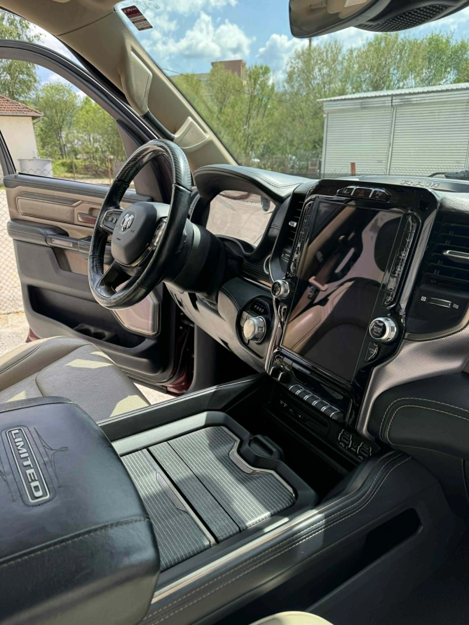 Dodge RAM 1500 Limited, снимка 5 - Автомобили и джипове - 55882171