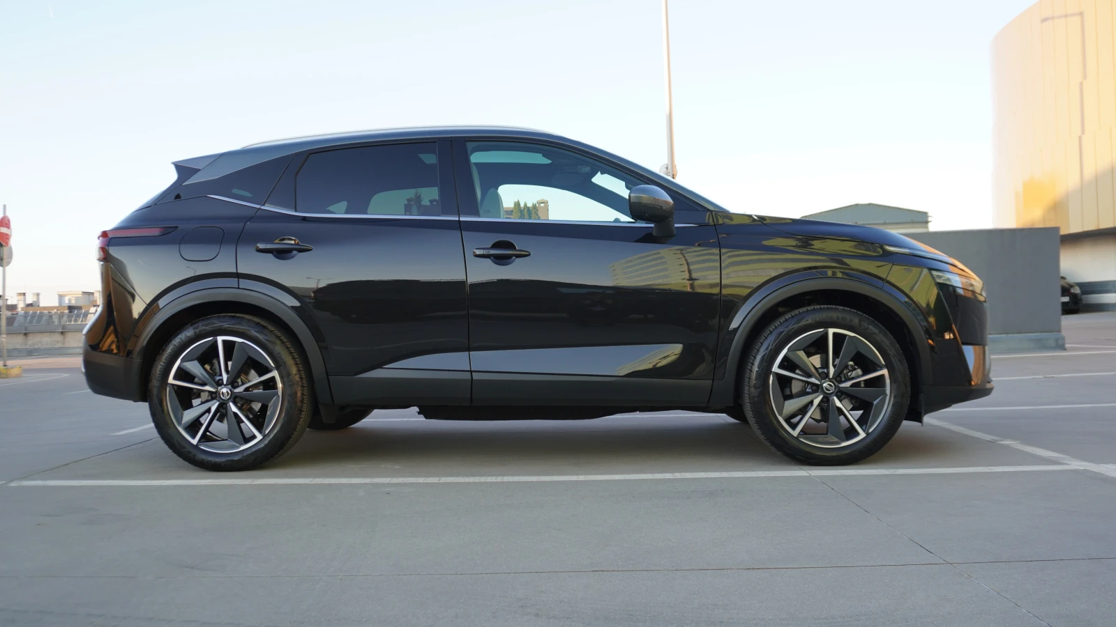 Nissan Qashqai 1.3 DIG Mild Hybrid Tekna - ����������� | Mobile.bg � ����������� 4