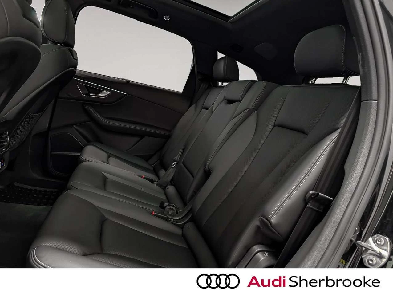 Audi Q7 Technik, снимка 11 - Автомобили и джипове - 56438076