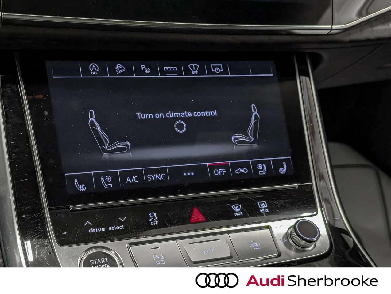 Audi Q7 Technik, снимка 17 - Автомобили и джипове - 56438076