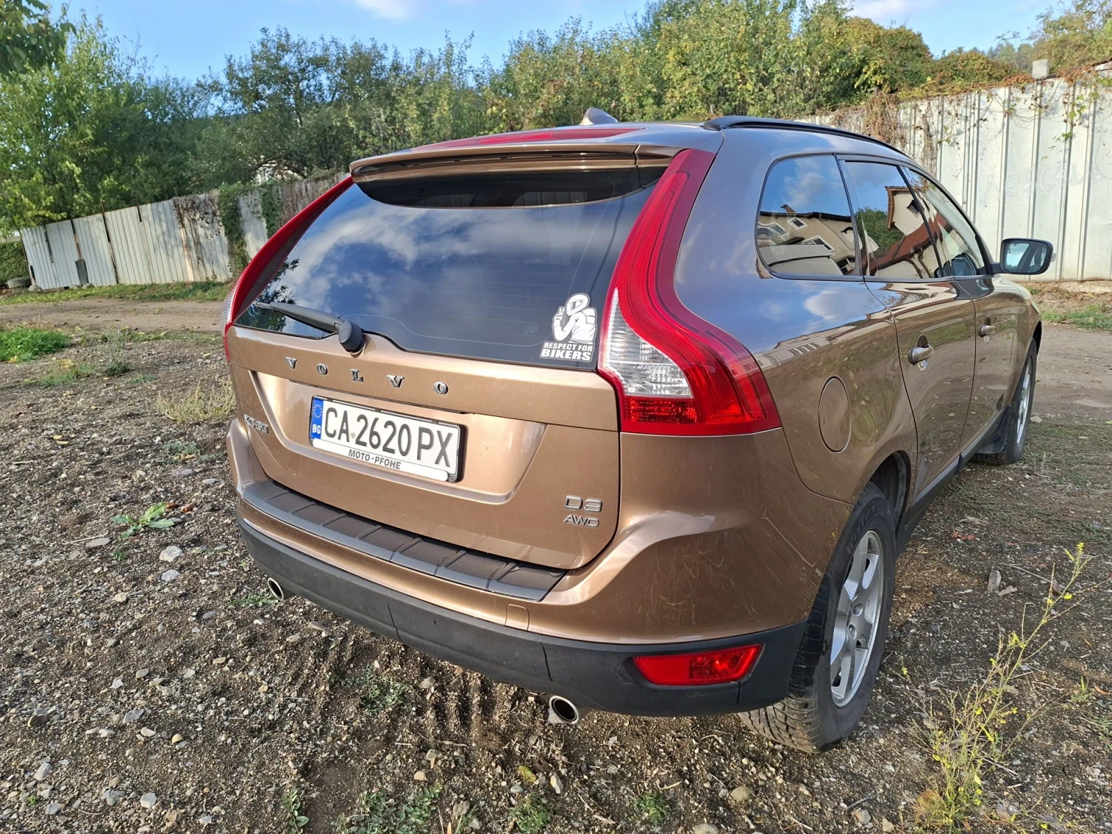 Volvo XC60 D3, снимка 3 - Автомобили и джипове - 56554795