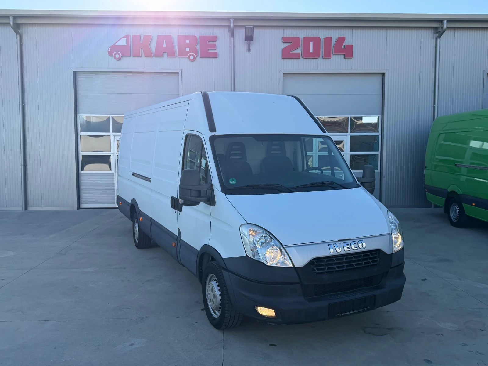 Iveco Daily 35S13!MAXI!КЛИМА!ТОП!, снимка 2 - Бусове и автобуси - 54139002